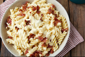 Berry's Deli Homemade Four Cheese Sauce