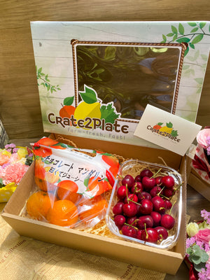 Gift Box Half Kg Red Cherries and Japan Mandarin Ponkan Pack