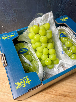 Korean Shine Muscat Grapes By The Box (2packs per box)