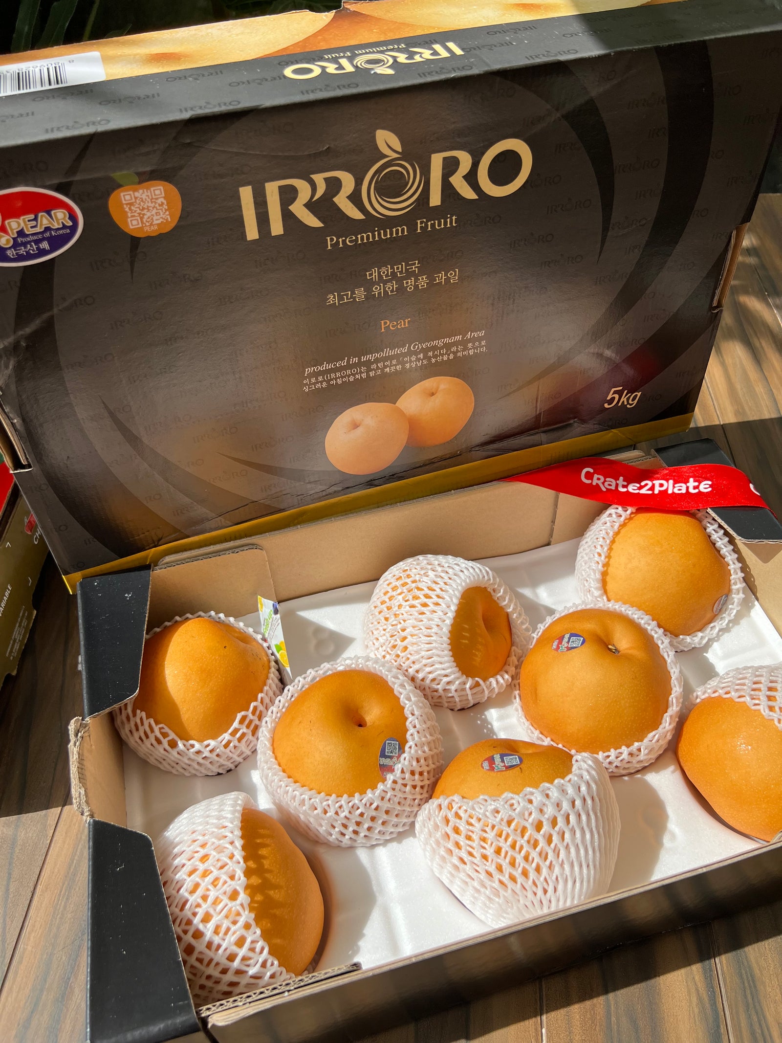 GIANT Airflown KOREAN PEARS By The Box 9pcs