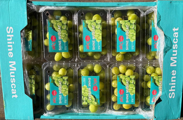 Regular Muscat Clamshell Packs By The Box