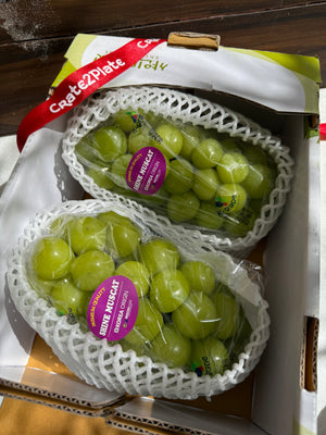 Korean Shine Muscat Grapes By The Box (2packs per box)