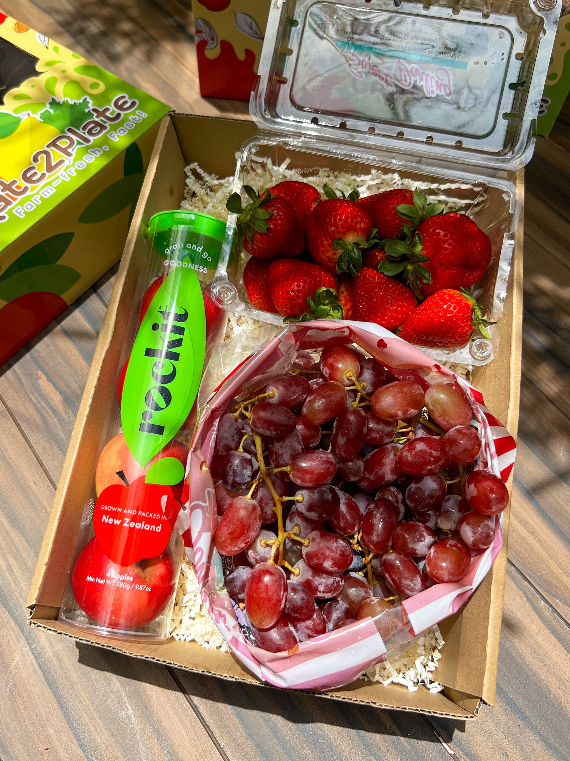 Gift Box Rockit Apples, Strawberries, and Red Grapes