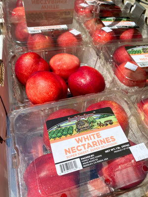US White Nectarines Clamshell Pack