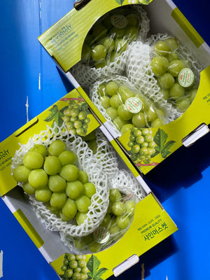 Korean Shine Muscat Grapes By The Box (2packs per box)