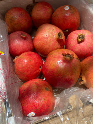 Soft Seeded Red Pomegranates (sold per pc)