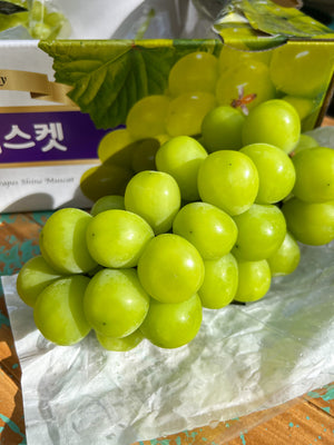 Korean Shine Muscat Grapes By The Box (2packs per box)