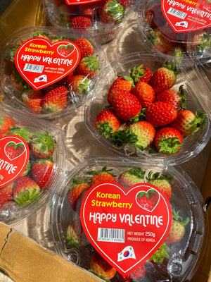 Korean Heart Shaped Strawberries 250g