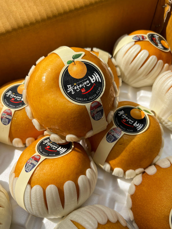 Airflown Giant Korean Pears (sold per pc)